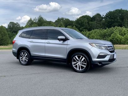 Used 2017 Honda Pilot Touring