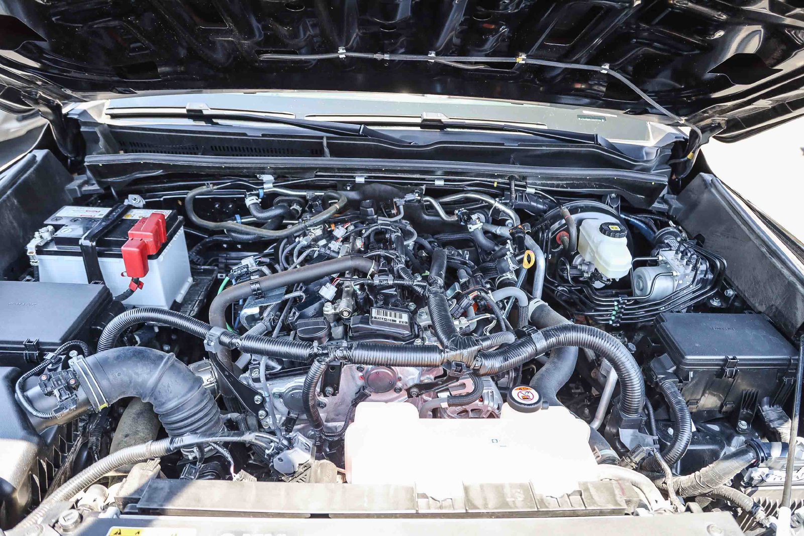 Certified 2025 Toyota 4Runner SR5 AWD/4WD image 25