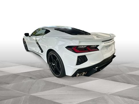 Used 2024 Chevrolet Corvette Stingray Coupe w/ 1LT RWD image 6