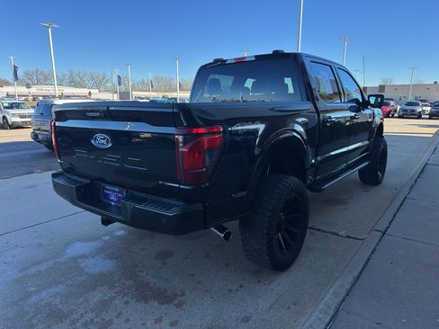 Used 2024 Ford F150 XLT image 5