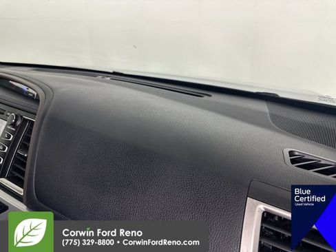 Used 2018 Toyota Highlander XLE AWD/4WD image 34