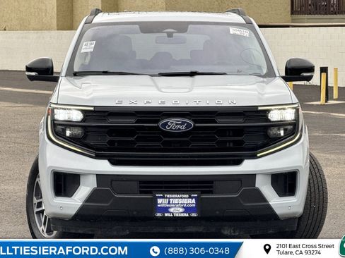 Used 2025 Ford Expedition Max Active image 11