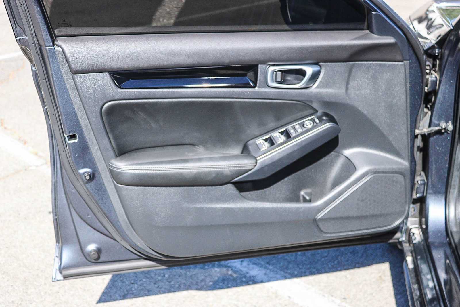 Certified 2024 Honda Civic Sport Touring image 21