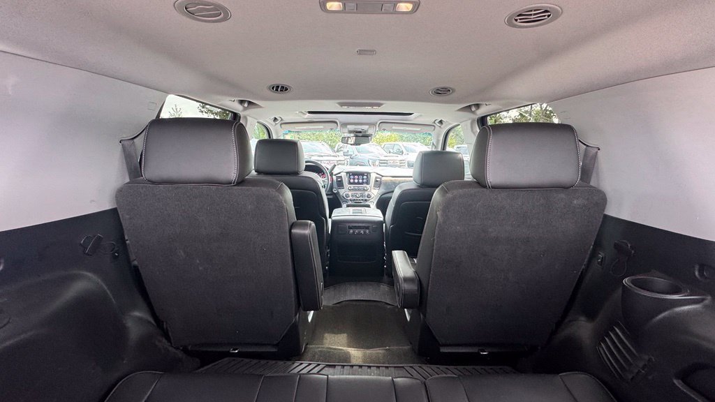 Used 2016 GMC Yukon Denali AWD/4WD image 4