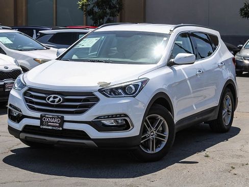 Used 2017 Hyundai Santa Fe Sport FWD image 1