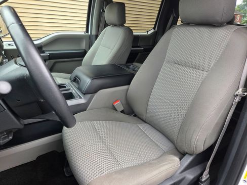 Used 2020 Ford F150 XLT w/ Equipment Group 302A Luxury image 11