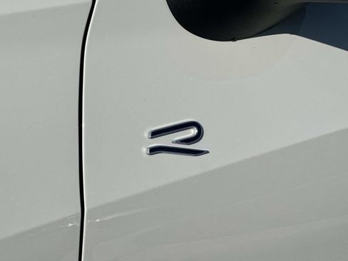 New 2026 Volkswagen Tiguan SE R-Line FWD image 33