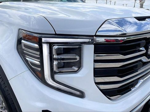 Used 2025 GMC Sierra 1500 SLT image 33