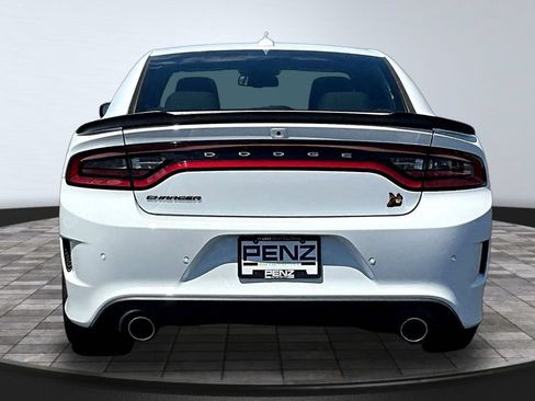 Used 2020 Dodge Charger Scat Pack RWD image 5