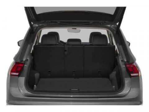 Used 2022 Volkswagen Tiguan SE AWD/4WD image 14