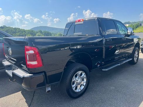 Used 2024 RAM 2500 Laramie AWD/4WD image 5