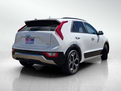 Used 2023 Kia Niro EX Touring