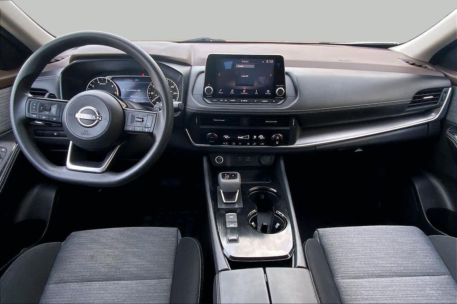 Used 2023 Nissan Rogue SV FWD image 15