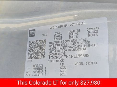 Used 2023 Chevrolet Colorado LT w/ LT Convenience Package II image 41