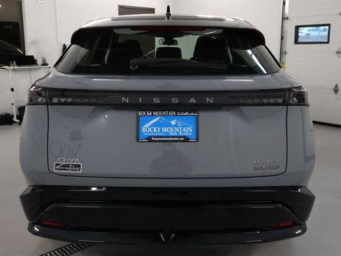 Used 2024 Nissan Ariya AWD image 6