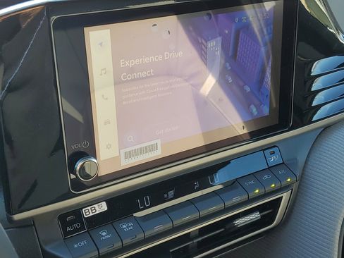 New 2026 Toyota Camry SE image 28