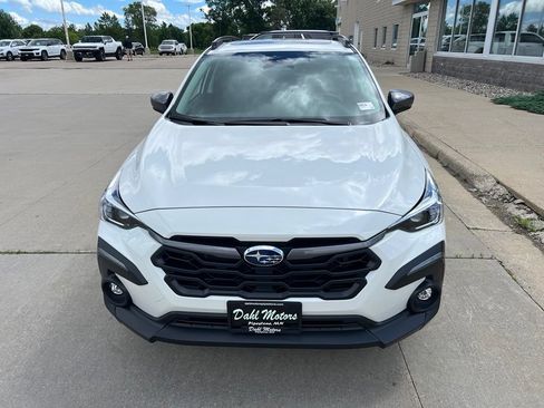 Used 2026 Subaru Crosstrek 2.5i Limited w/ Crosstrek Mirror Package AWD/4WD image 3