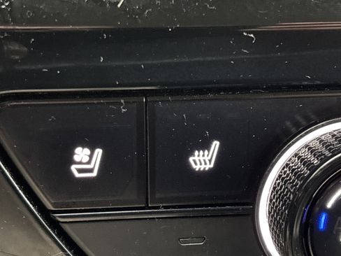 Used 2023 Honda Accord Touring image 29