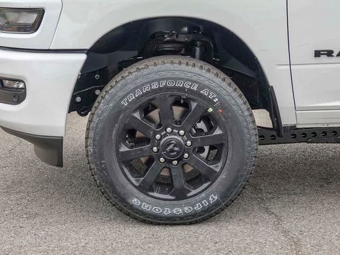 Used 2026 RAM 2500 Big Horn AWD/4WD image 9