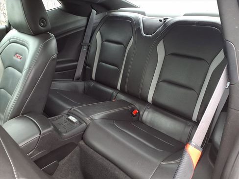 Used 2017 Chevrolet Camaro SS image 20