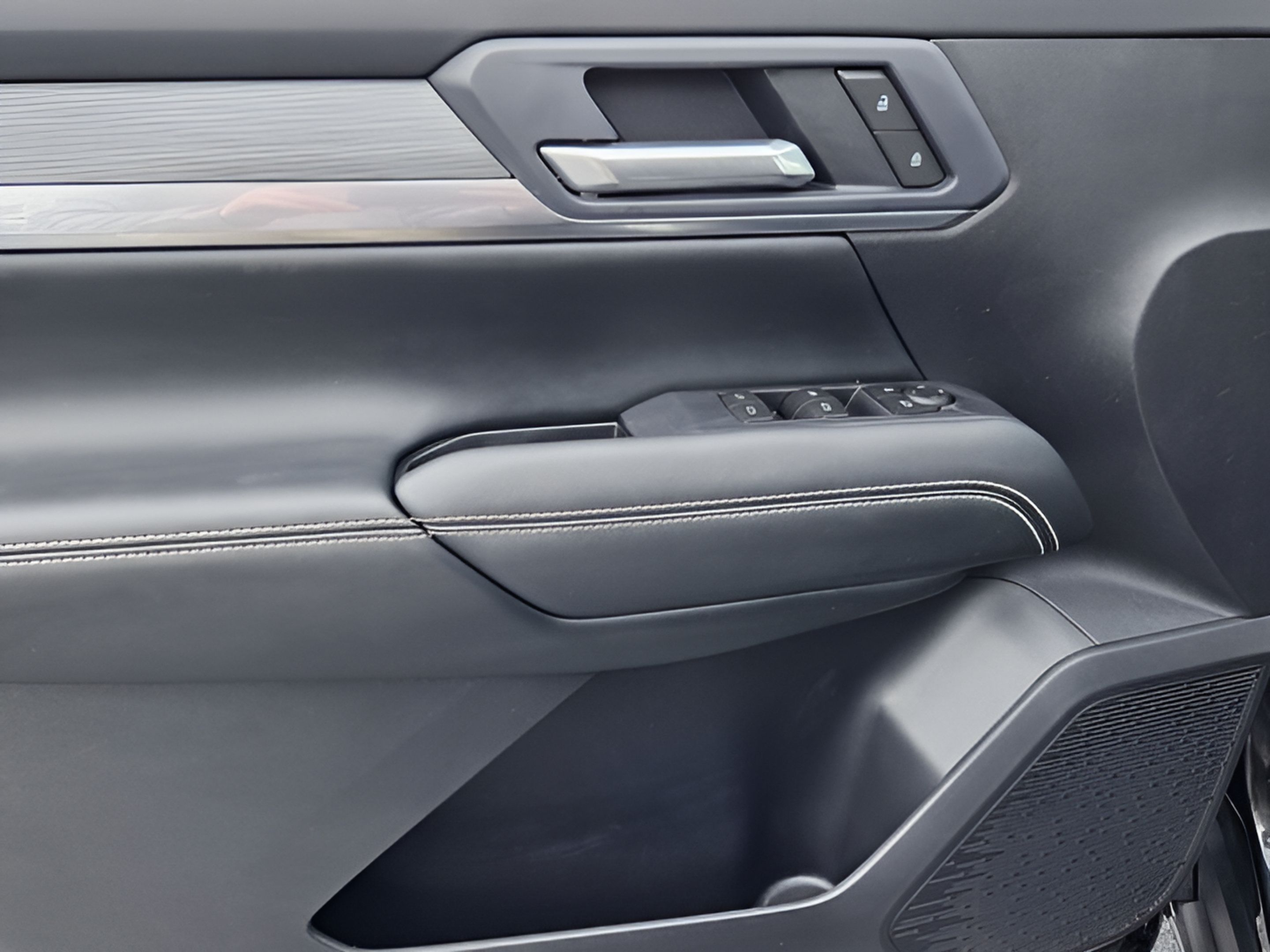 Used 2026 GMC Terrain Elevation FWD image 13