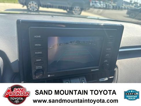 Used 2020 Toyota RAV4 XLE Premium FWD image 25