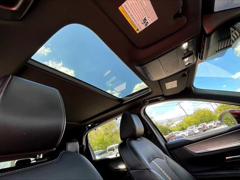 Used 2024 MAZDA CX-90 Plug-In Hybrid w/ Premium Plus image 13