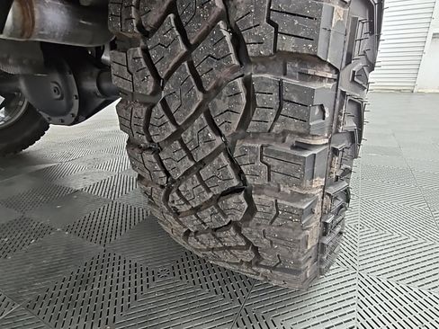 Used 2024 GMC Sierra 1500 AT4X image 51