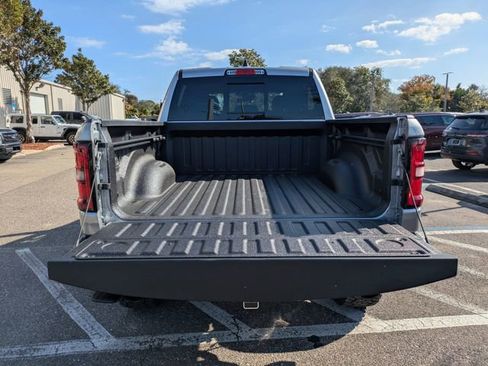 New 2026 RAM 1500 Big Horn AWD/4WD image 13