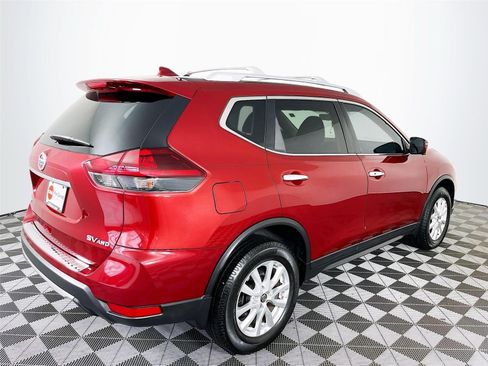 Used 2018 Nissan Rogue SV w/ Sun & Sound Touring Package AWD/4WD image 10