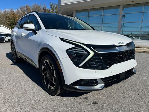 Used 2023 Kia Sportage SX image 12