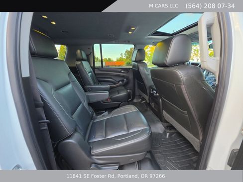 Used 2019 Chevrolet Suburban LT AWD/4WD image 18