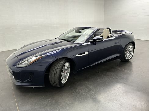 Used 2016 Jaguar F-TYPE Convertible RWD image 42