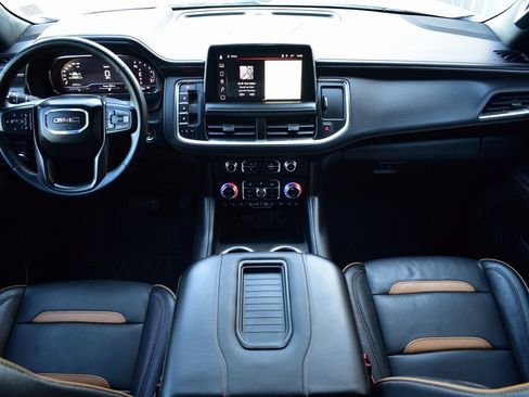 Used 2023 GMC Yukon XL AT4 w/ AT4 Premium Plus Package image 31