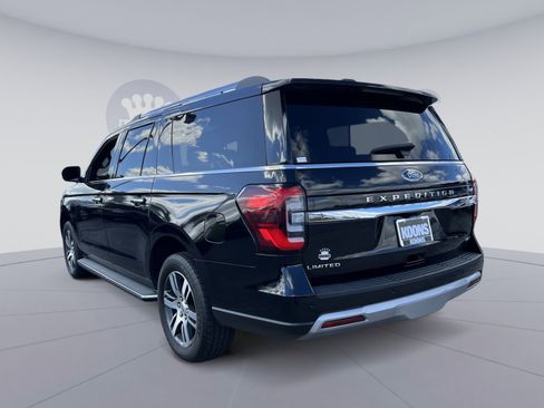 Used 2023 Ford Expedition Max Limited image 4