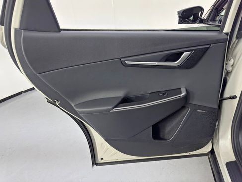 Used 2022 Kia EV6 Wind image 42