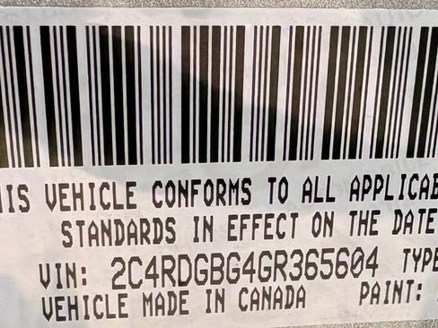 Used 2016 Dodge Grand Caravan SE FWD image 14