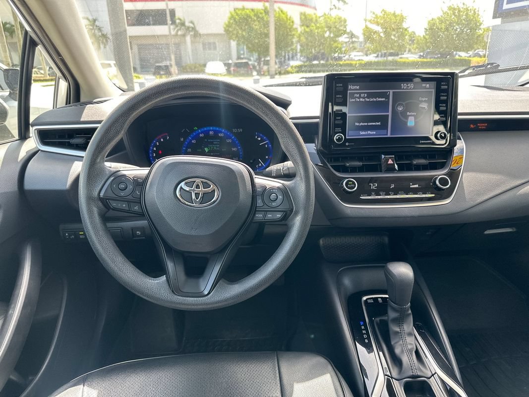 Used 2022 Toyota Corolla LE FWD image 26