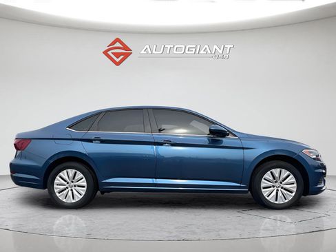 Used 2020 Volkswagen Jetta S w/ Driver Assistance Package image 9