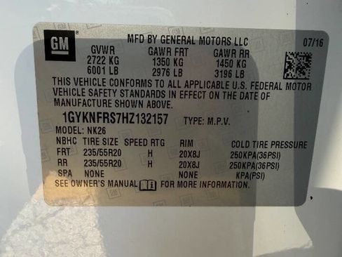 Used 2017 Cadillac XT5 Platinum w/ Driver Assist Package AWD/4WD image 11