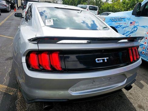 Used 2019 Ford Mustang GT Premium image 4