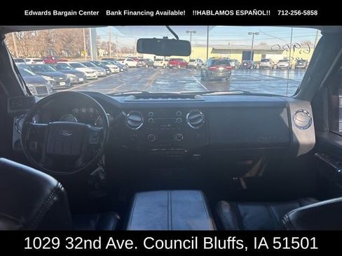 Used 2010 Ford F250 Lariat image 13