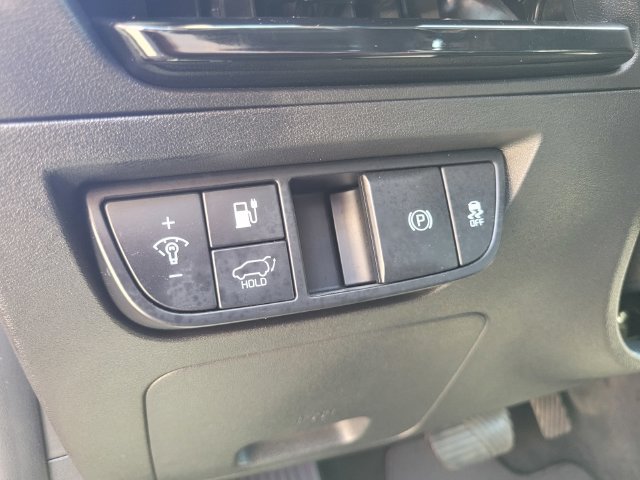 Used 2023 Kia EV6 Wind w/ Wind Technology Package AWD/4WD image 17