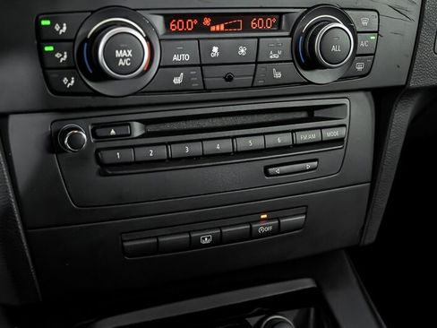 Used 2013 BMW M3 Coupe RWD image 28