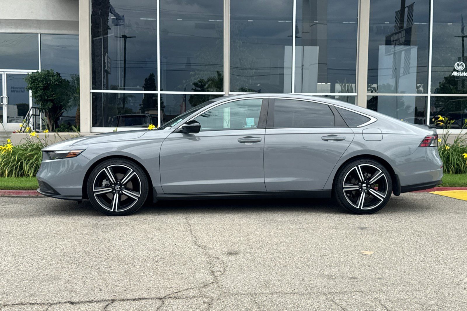 Used 2024 Honda Accord Sport image 7