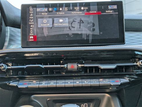 Used 2025 Alfa Romeo Tonale w/ Premium Package image 19