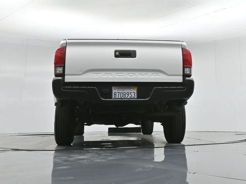Used 2021 Toyota Tacoma SR image 47