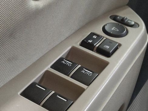 Used 2015 Honda Pilot SE image 27