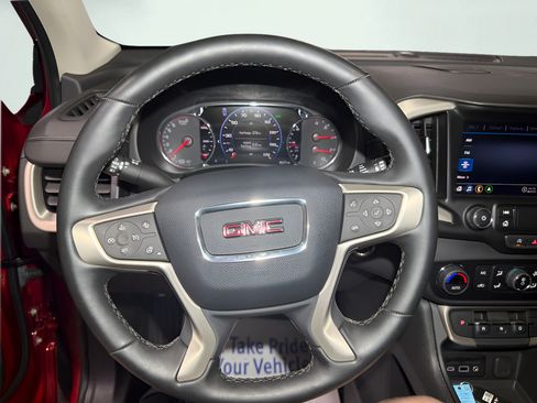Used 2023 GMC Terrain Denali AWD/4WD image 15