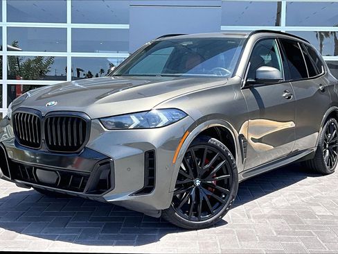 Used 2024 BMW X5 sDrive40i w/ M Sport Package RWD image 1